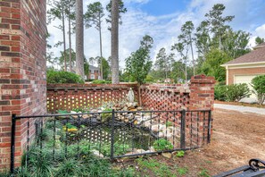 Property grounds - Masters 2026  housing in Augusta. Traditional comfort with modern function. (Augusta)