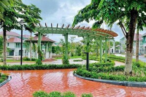 Unclassified image, 4 of 30, button - Sunrise Villa (Phu Quoc Island)