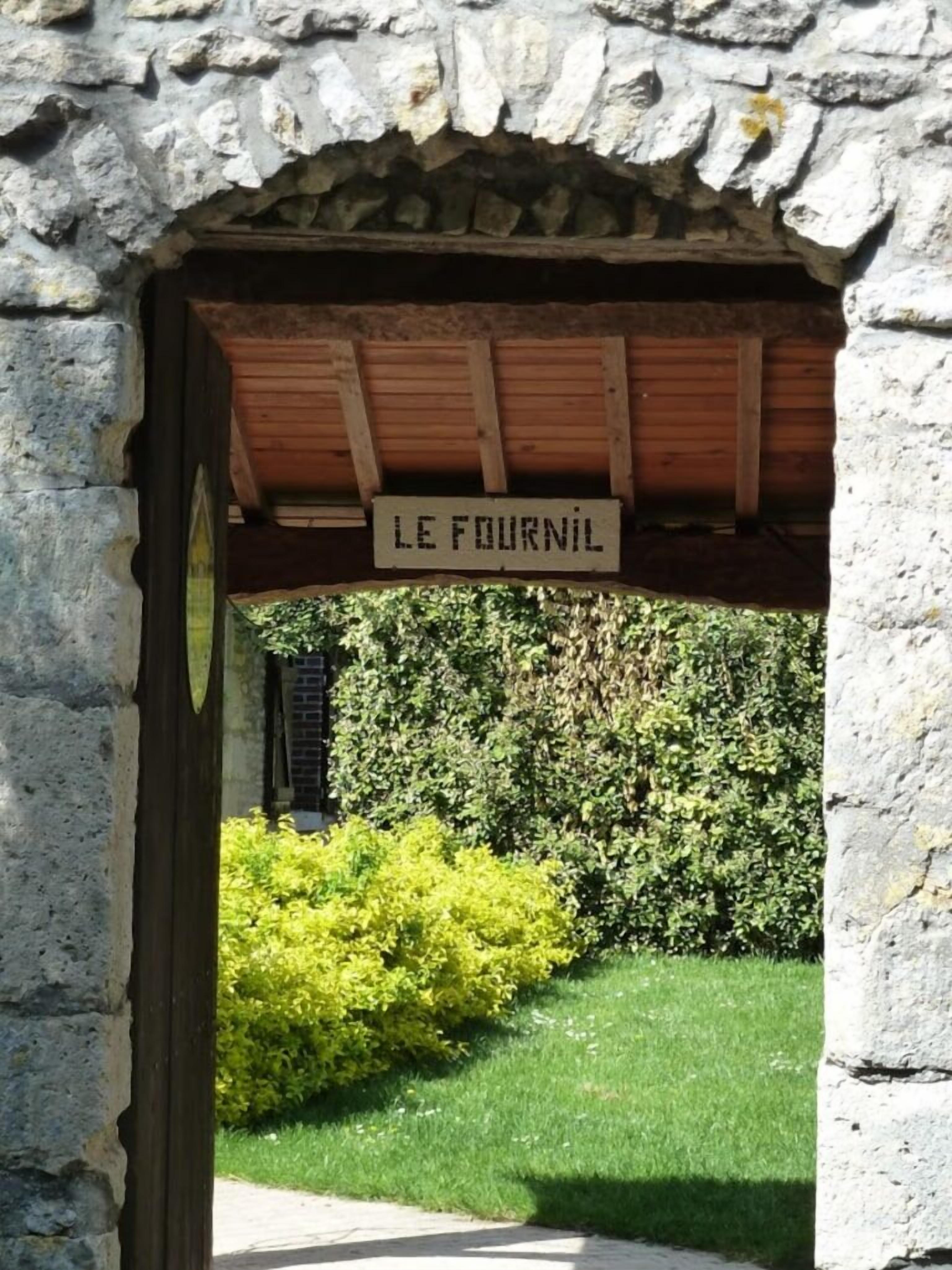 Iron/ironing board, free WiFi