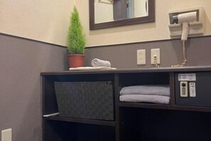 Room - HOTEL GRAND FORT (Tokyo)