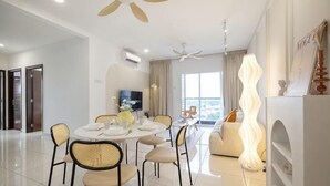 Unclassified image, 2 of 77, button - Paraiso Residence Bukit Jalil by Feel Home (Kuala Lumpur)