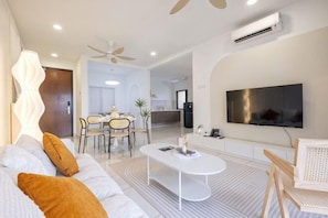 Living area - Paraiso Residence Bukit Jalil by Feel Home (Kuala Lumpur)