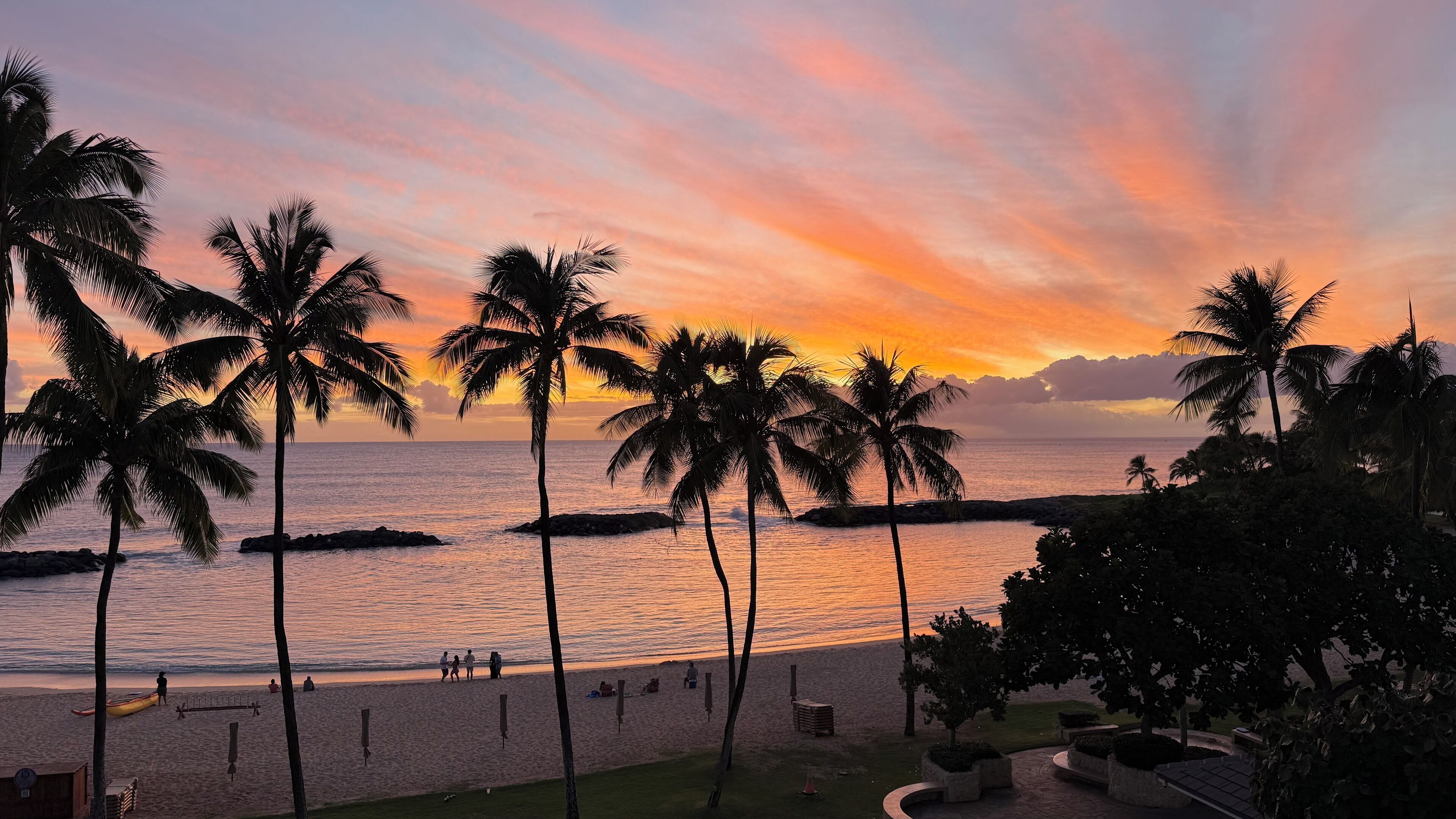 Liegestühle, Strandtücher