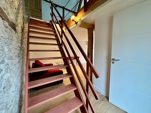 Interior - Pretty outbuilding near forest -Nemours (Poligny)