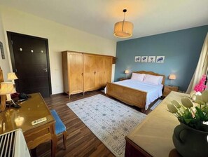 2 Schlafzimmer, Bügeleisen/Bügelbrett, WLAN, Bettwäsche