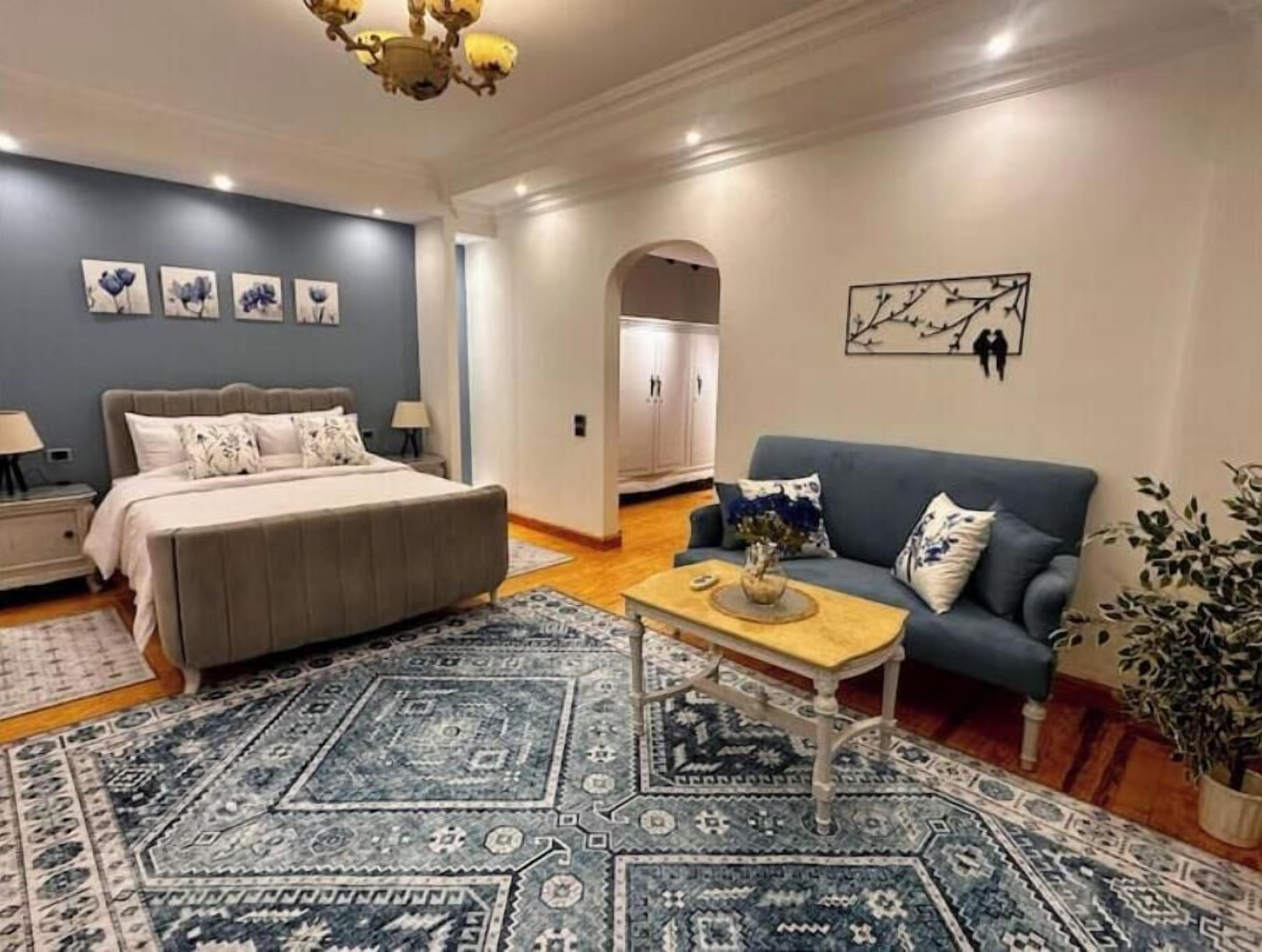 3 bedrooms, internet, bed sheets