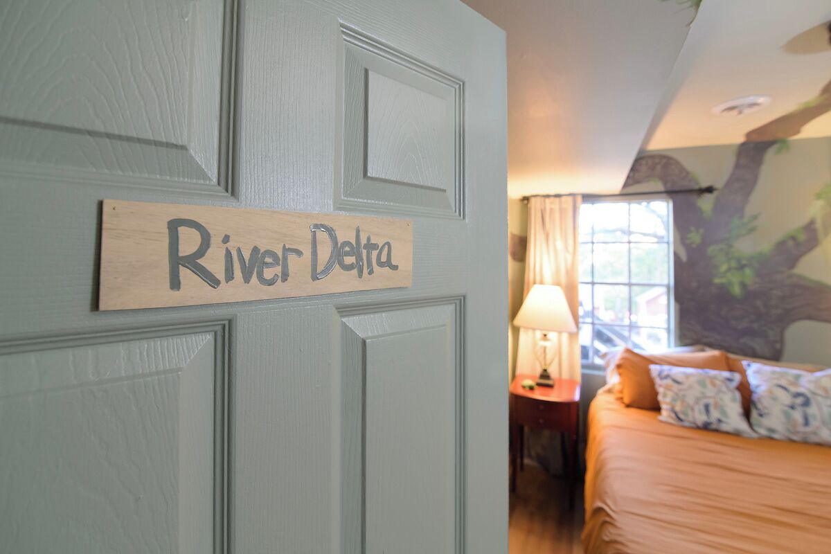 4 makuuhuonetta, ilmainen Wi-Fi, vuodevaatteet