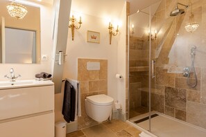 Classic Cottage, Garden View | Bathroom - Château St Justin (Saint-Justin)
