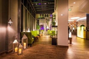 Lobby - Legend Hôtel Paris (Paris)