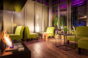 Unclassified image, 4 of 47, button - Legend Hôtel Paris (Paris)