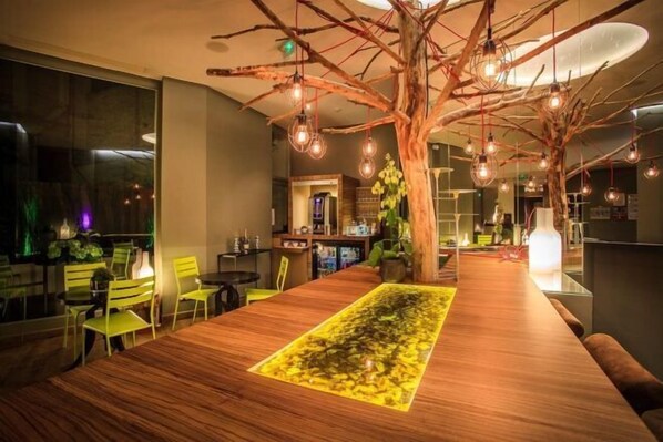 Interior - Legend Hôtel Paris (Paris)