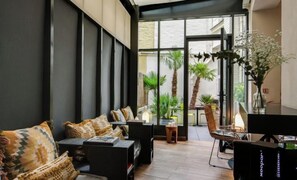 Interior - Legend Hôtel Paris (Paris)