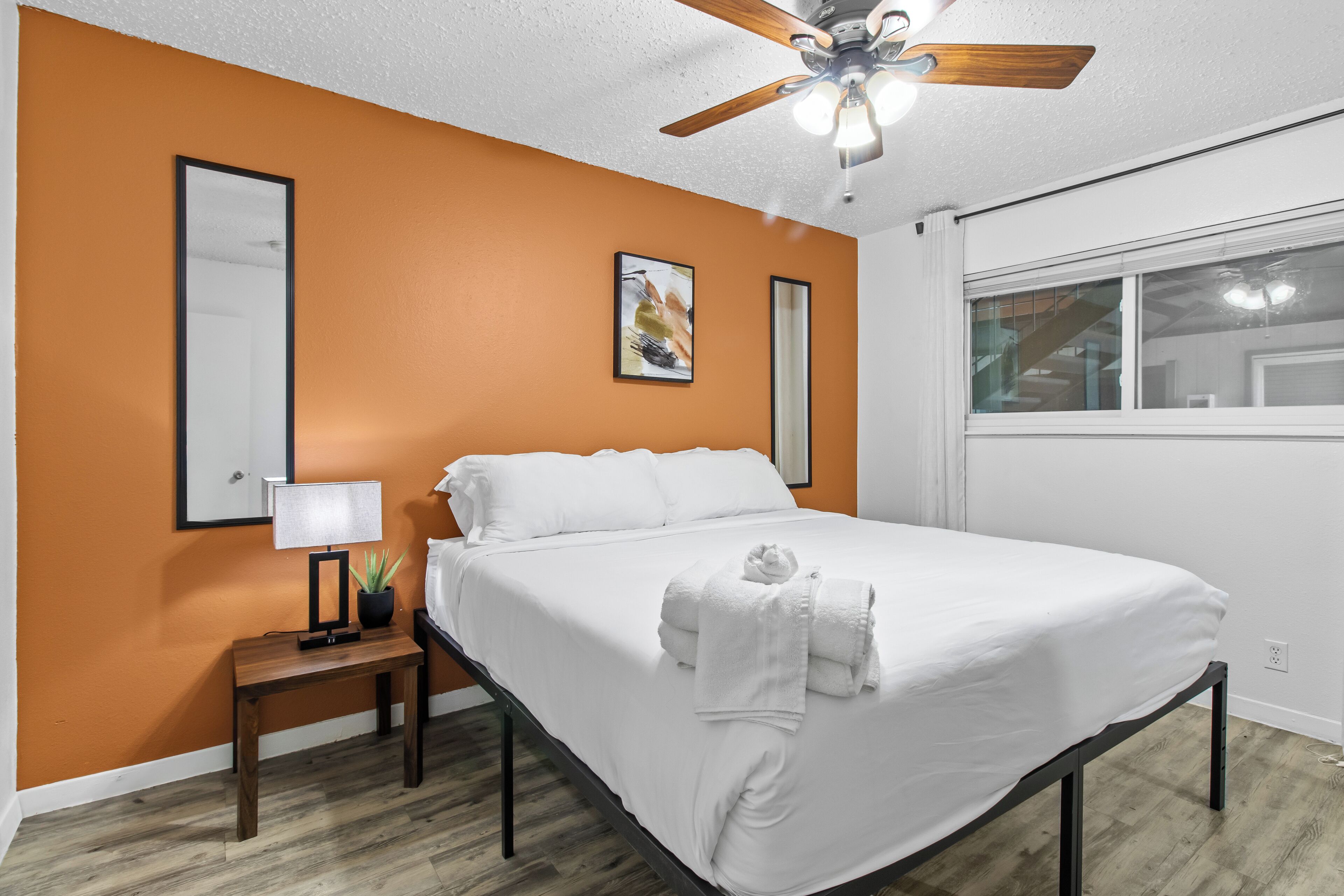 1 camera, una scrivania, ferro/asse da stiro, Wi-Fi gratuito