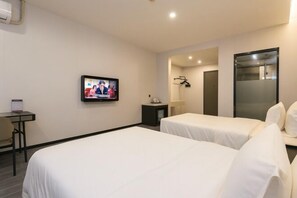 Room - Oriental Hotel (Sihanoukville)