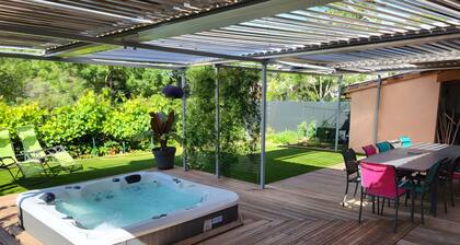 Gîte la casa del papé, 4 stars, near Lake Salagou