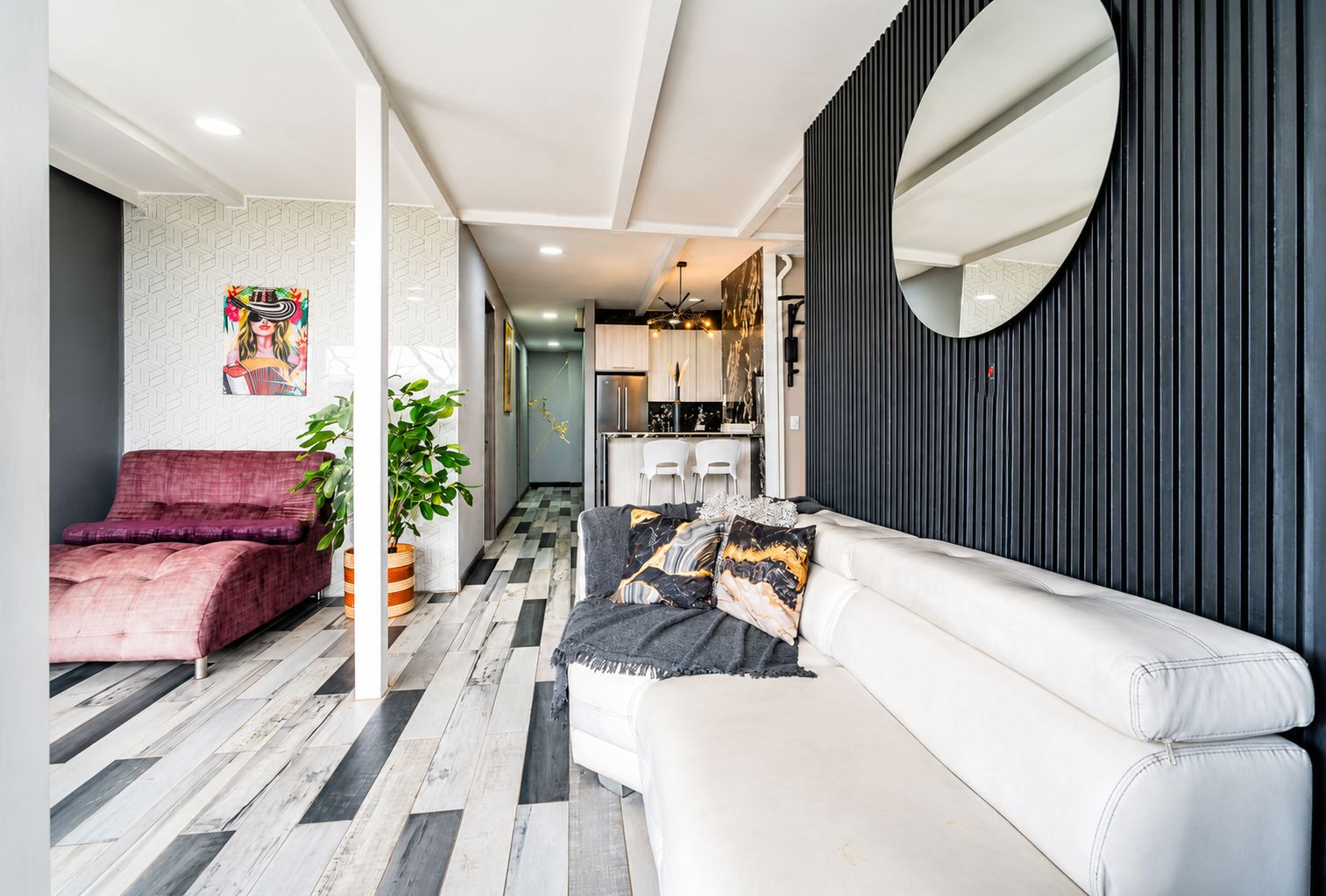 Luxury Suite - Rooftop, Jacuzzi & Balcony - Medellín