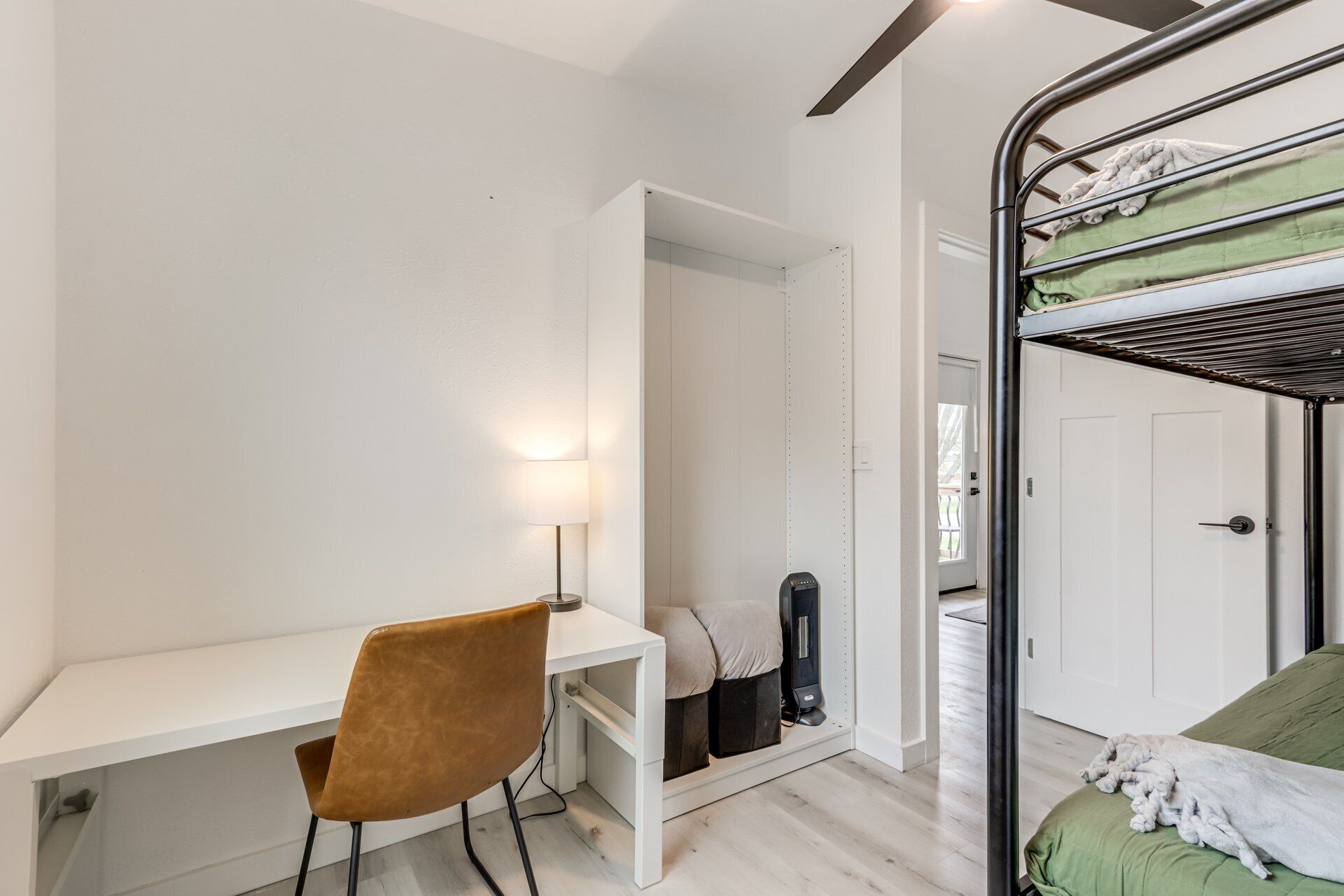 2 Schlafzimmer, Internetzugang, Bettwäsche