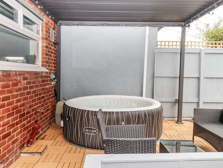 Terraza o patio. Milana