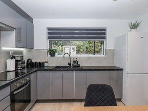 食器洗い機、調理器具と食器