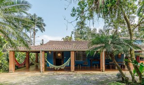 Basic Apartment | Exterior - House With Pool and Barbecue in Itamambuca Cpi0130 (Ubatuba)