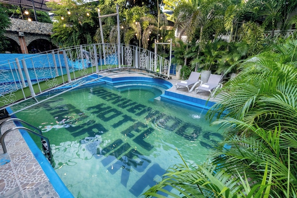 Outdoor pool, open 7:30 AM to 6:00 PM, sun loungers