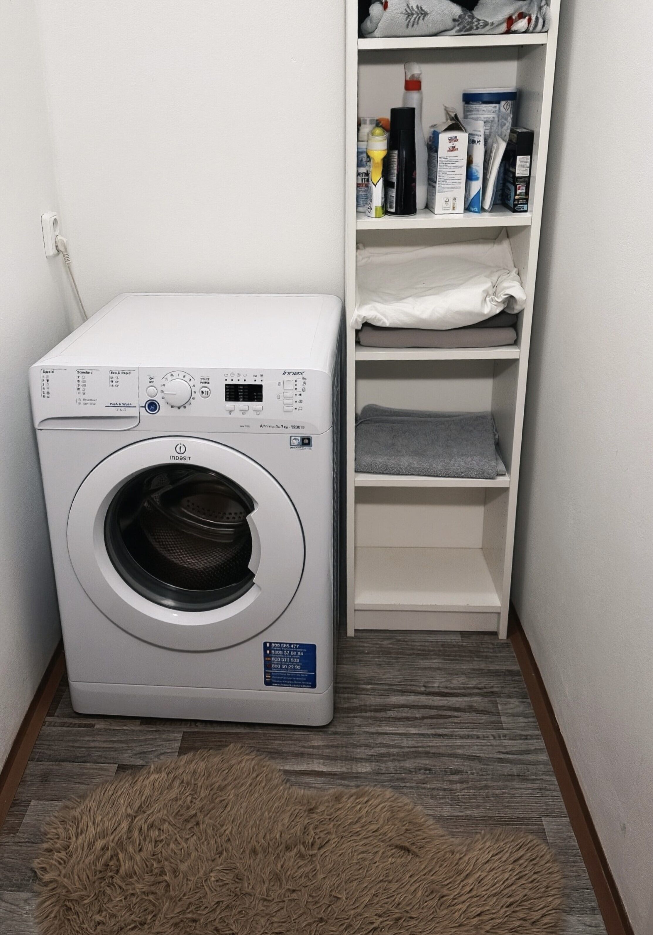 Apartment, 1 Bedroom, Smoking, River View | Interior