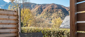 Gîte 'Clarabide' with Mountain View, Private Terrace and Wi-Fi