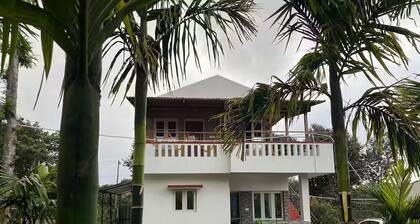 S R Retreat – 1 BR Apt 2