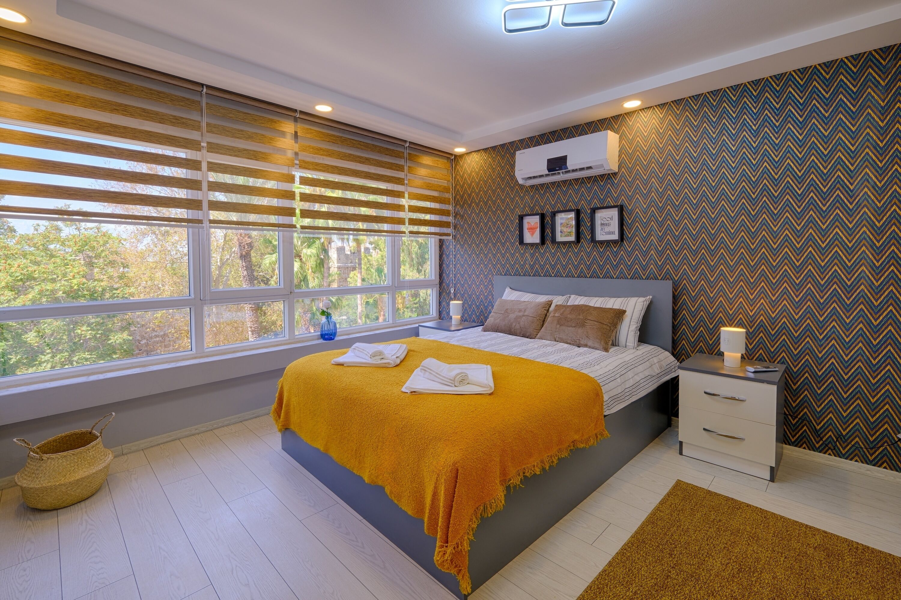 Condo familial, 2 chambres, cuisine, vue sur la ville | Commodité de la chambre