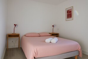 Wi-Fi gratuit, draps fournis