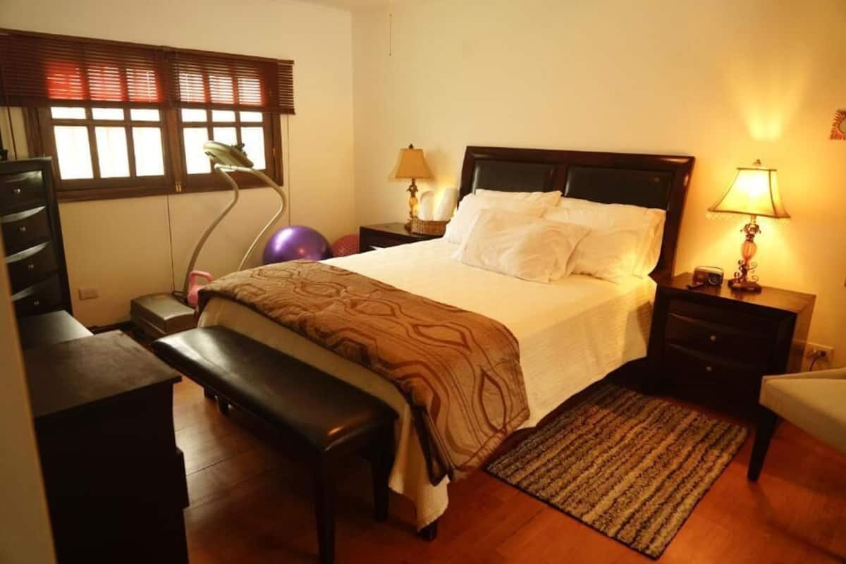 Double Room | Minibar, free WiFi, bed sheets
