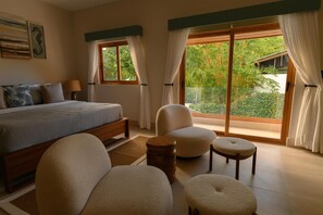 6 slaapkamers, een strijkplank/strijkijzer, internet, beddengoed