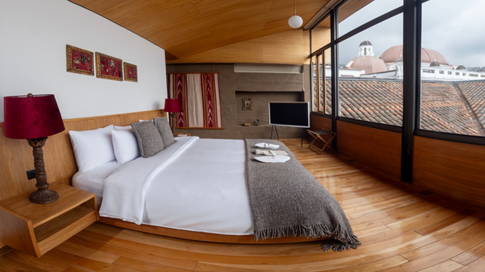 Luxury Suite, Balcony, City View | In-room safe, blackout drapes, iron/ironing board, free WiFi