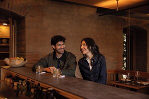 Bar (in der Unterkunft)