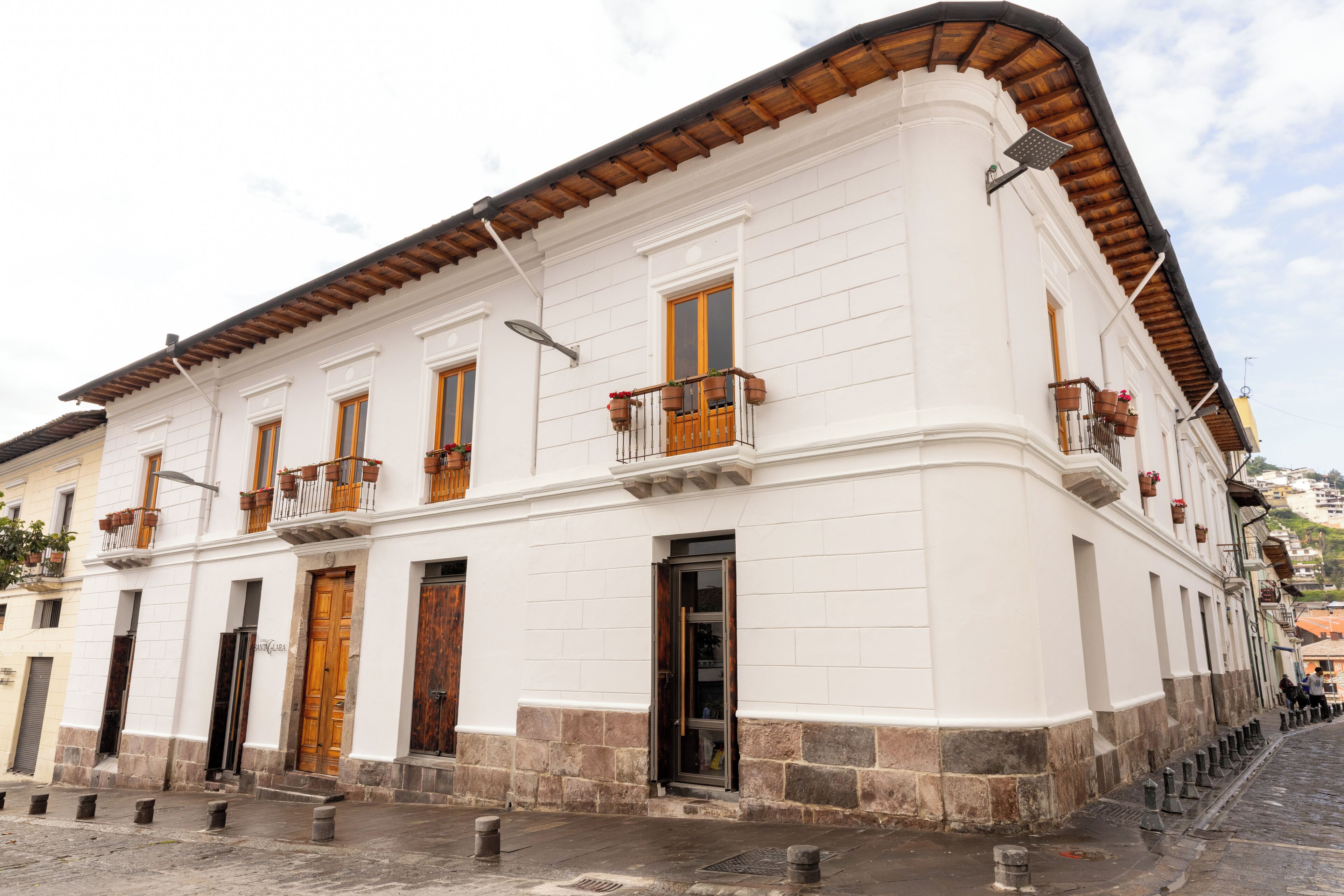 숙박 시설 정면