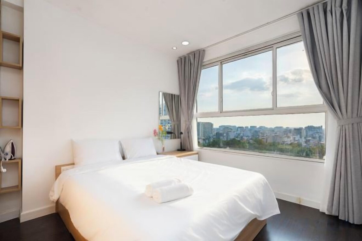 3 Bedroom Apartment With Balcony
