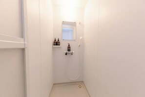 Room - Iris Tokyo ２ (Tokyo)