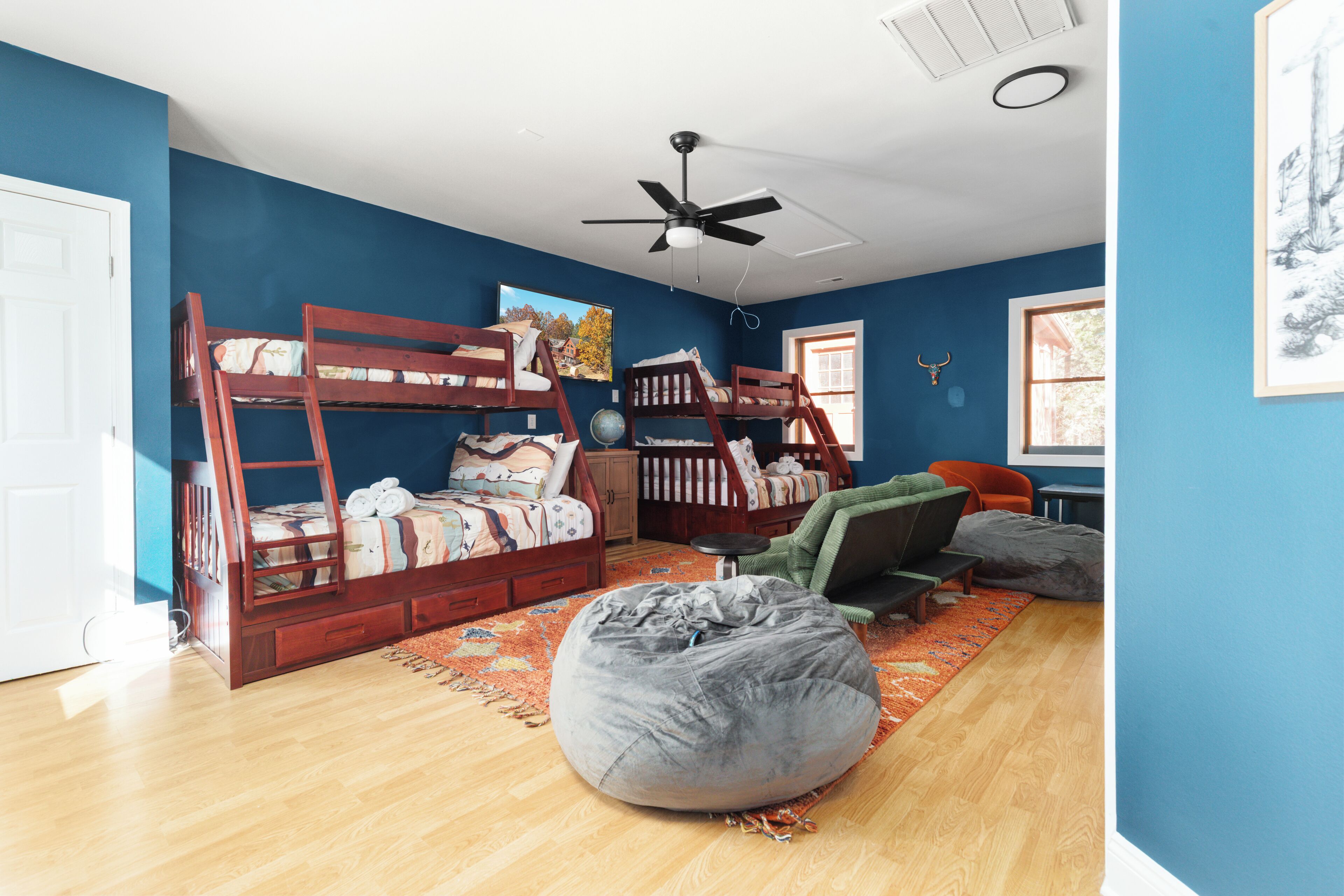 5 多间卧室、熨斗/熨衣板、旅行婴儿床、免费 WiFi