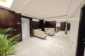 Interior - 798 Ruyi Apartment (Cairo)