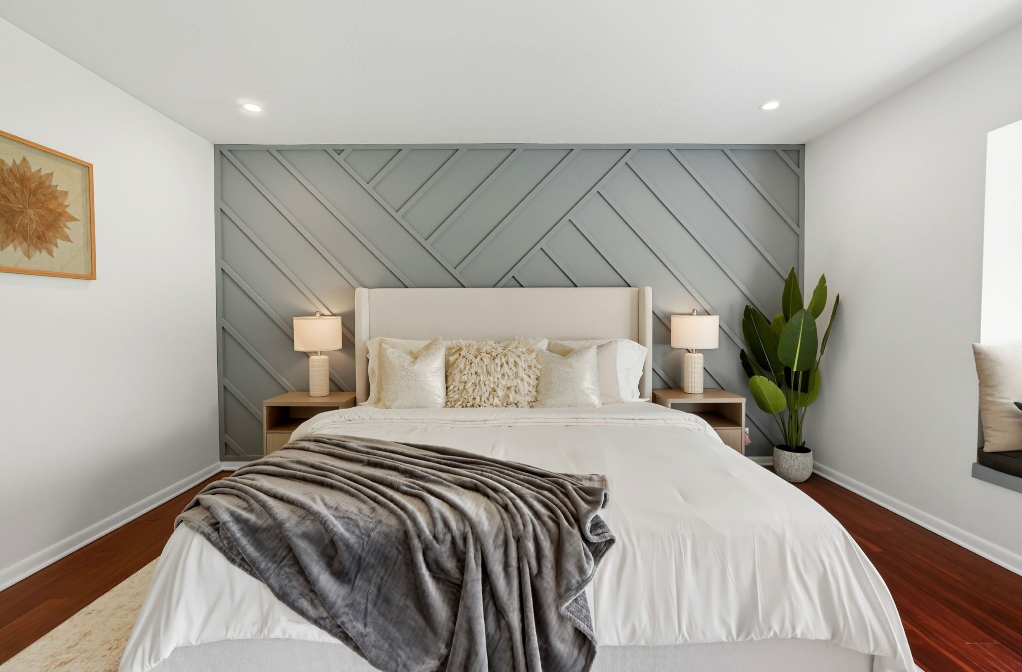 3 عدّة غرف نوم ومكواة/لوح كي وواي فاي وملاءات أسرّة