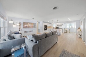 Smart TV, video games