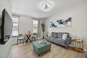 House, Multiple Beds, Kitchen, Garden View (The Luxe Pearl Residences) | Living area - The Luxe Pearl Residences 8ppl (Columbus)
