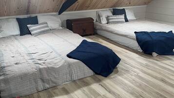 2 bedrooms, WiFi, bed sheets