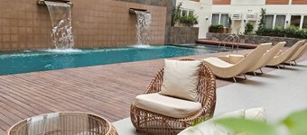 สเตย์เคชั่น อิน เรกาลา