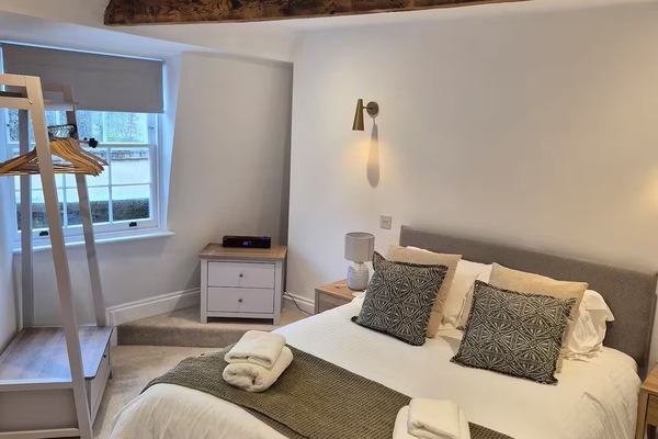 1 chambre, fer et planche Ă repasser, Wi-Fi, draps fournis