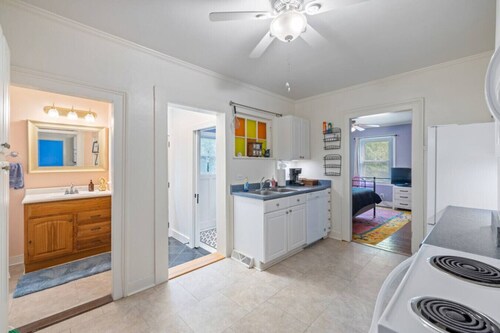 Charming 4-BR, Close to UVA, Hospital & Downtown