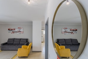 Interior - GuestReady – Serene Stay near Ponta Delgada (Arrifes)