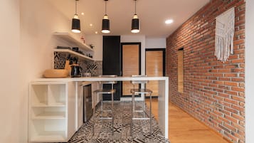 Tabla de planchar con plancha y wifi gratis