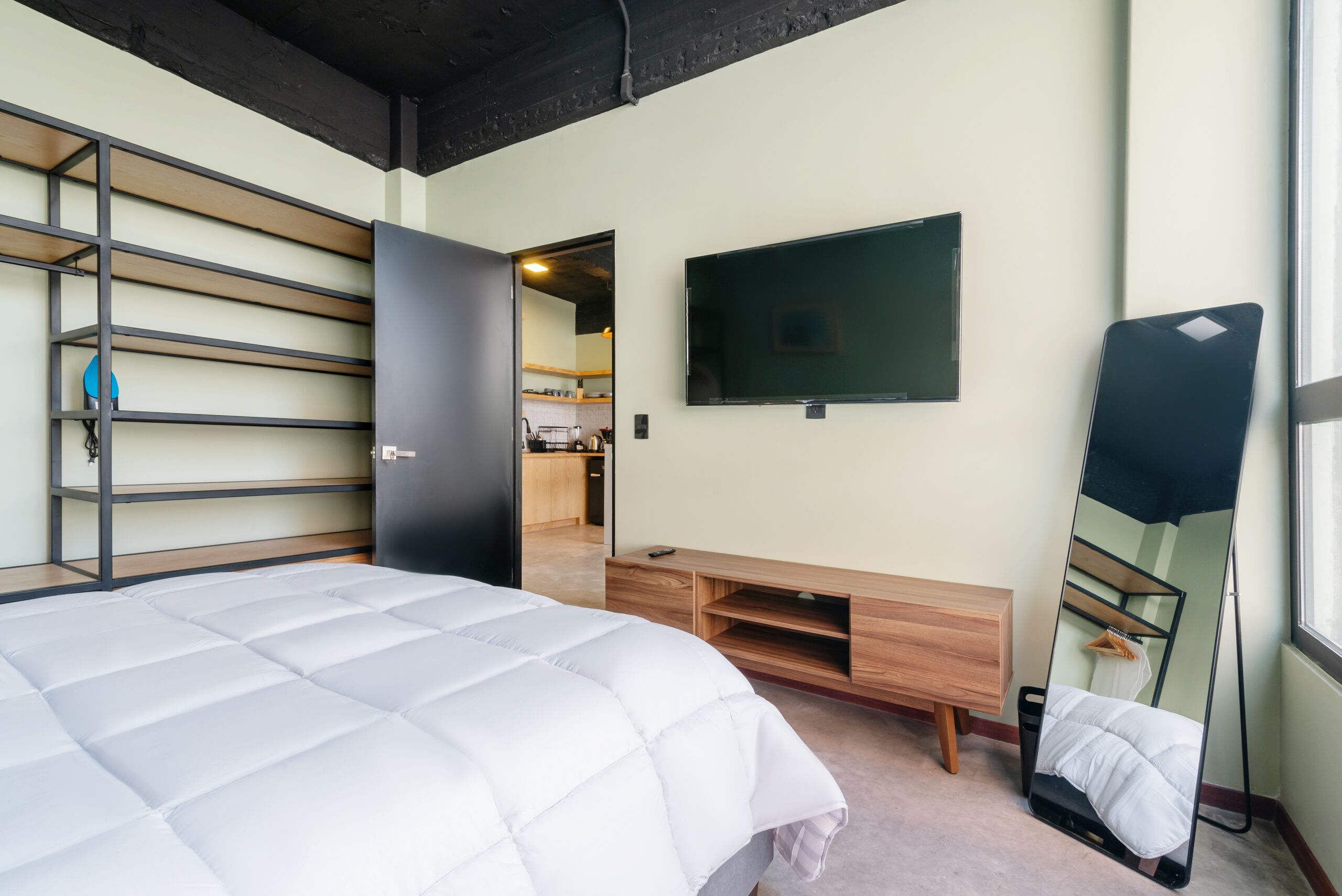 Comfort Apartment, Non Smoking, Annex Building | Iron/ironing board, free WiFi