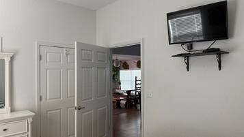 2 bedrooms, bed sheets